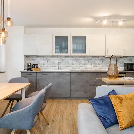 Fenjoy: Ferienapartment Mit Garten / Zentral / Bbq Bernau am Chiemsee