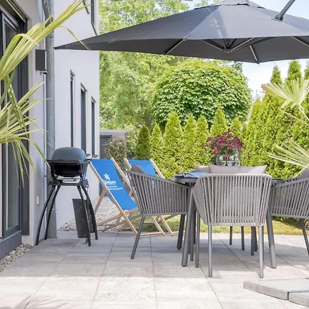 Fenjoy: Ferienapartment Mit Garten / Zentral / Bbq